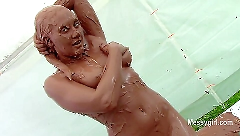 Country Mud Amy