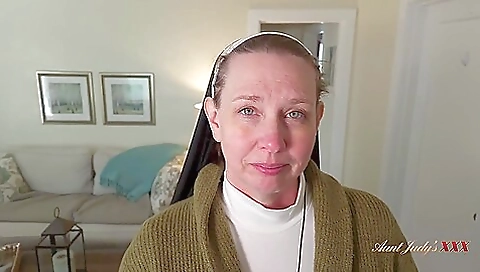 Judys Xxx - Busty Mature Autumn Is A Naughty Horny Nun