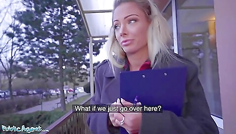 Gorgeous Milf Isabelle Deltore Blows And Fucks A Stranger For Some Cash