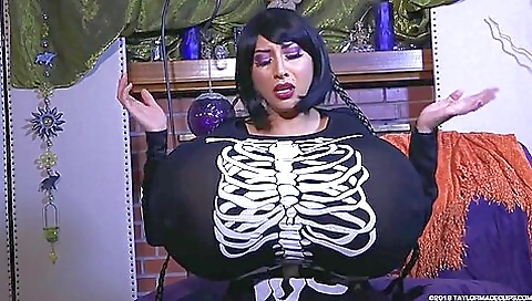 Her Tits Grow Up Very Quickly!