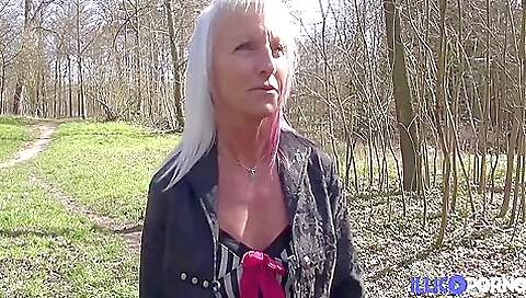 Maude, Lascivious Doxy, Likes To Take A Knob In The Booty